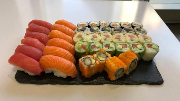 Restaurant Sushi Yoshida A Paris Menu Avis Prix Et Reservation