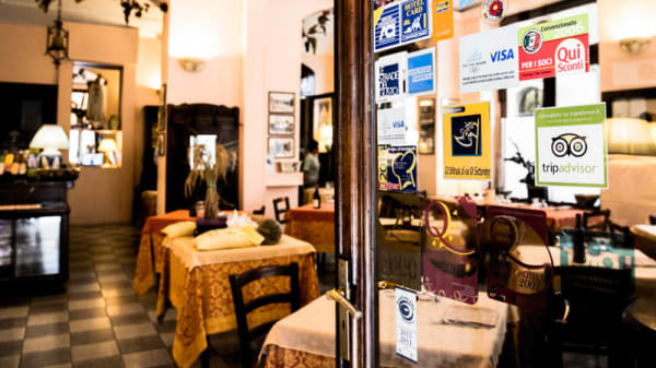 la sala - La Campana, Turin