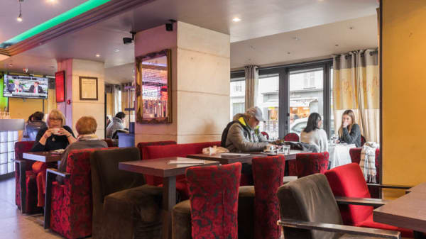 Restaurant Le Chat Qui Prise A Versailles Menu Avis Prix Et Reservation Sur Thefork Lafourchette