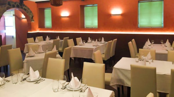 Sala - O Portico, Braga