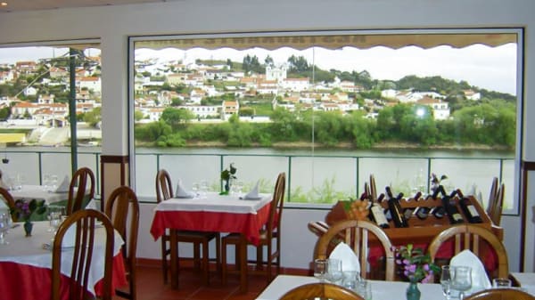 sala do restaurante - Almourol, Tancos