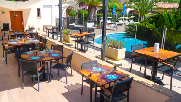 Le Sarment De Vigne In Sainte Maxime Restaurant Reviews Menu And Prices Thefork