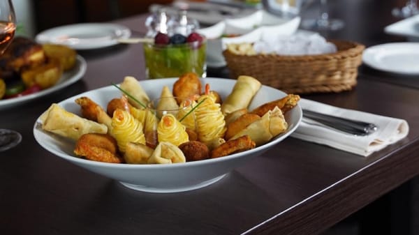 restaurant zanzibar lounge bar african cuisine a geneve menu avis prix et reservation sur thefork lafourchette