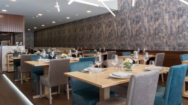 Sala - éLeBê Centro, Porto