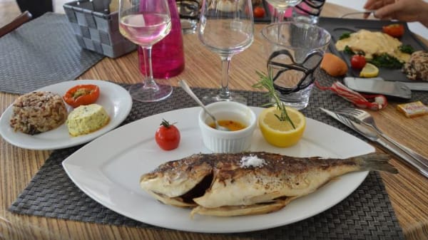 Le Jardin Des Delices In Saintes Maries De La Mer Restaurant Reviews Menu And Prices Thefork
