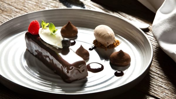 Ai Cuisine Saint Jacques De La Lande Restaurant La Cocotte D Isidore A Saint Jacques De La Lande Menu Avis Prix Et Reservation Sur Thefork Lafourchette