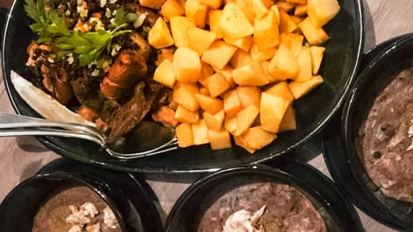 O Tripeiro pratos - Tripeiro, Porto