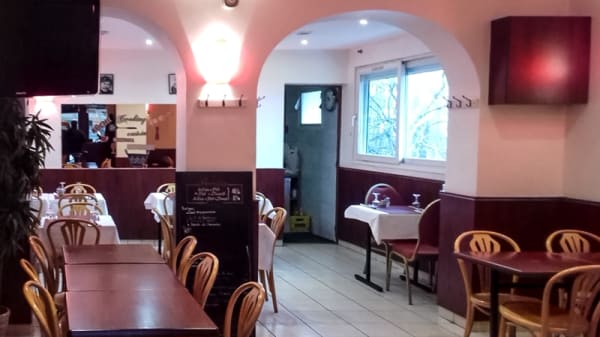 Restaurant La Gare In Vitry Sur Seine Restaurant Reviews Menu And Prices Thefork