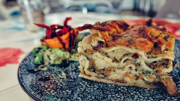 Restaurante Buena Onda Food Drink En Arona Menu Opiniones Precios Y Reserva