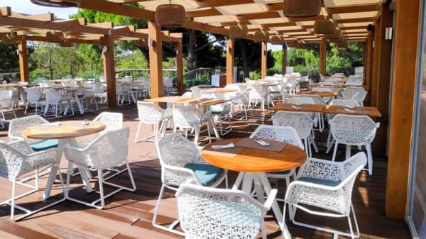 Vista do interior - Open Deck - EPIC SANA Algarve, Albufeira