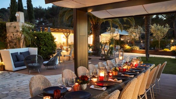 Le V In Eze Restaurant Reviews Menu And Prices Thefork