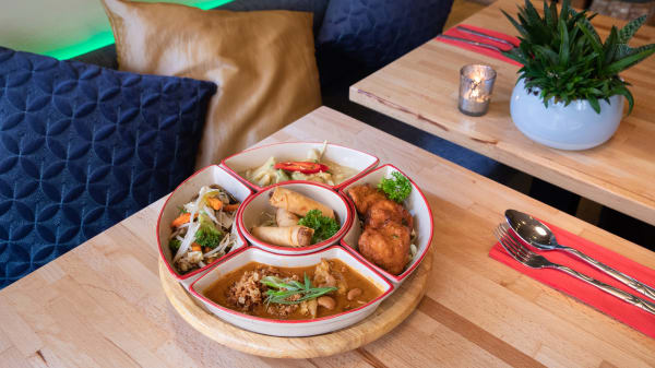 The Spice Cocktails Thai Kitchen In Amsterdam Restaurant Reviews Menu And Prices Thefork