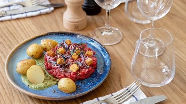 Restaurant Les Petites Bulles A Paris Menu Avis Prix Et Reservation