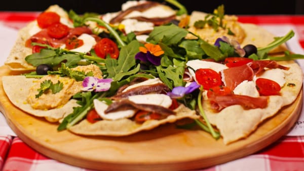 Prato - Basta! Pizza e Pasta, Odivelas