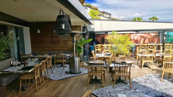 Uniq Brasserie In Saint Laurent Du Var Restaurant Reviews Menu And Prices Thefork