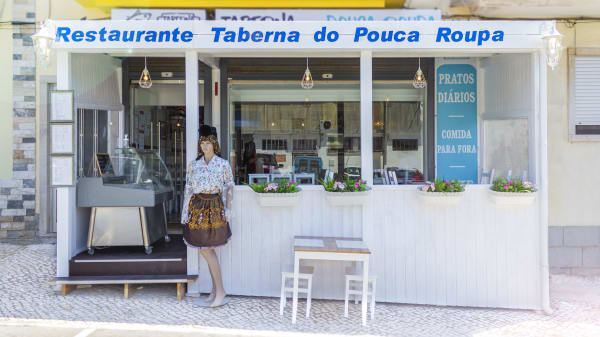 Fachada - Taberna do Pouca Roupa, Nazaré