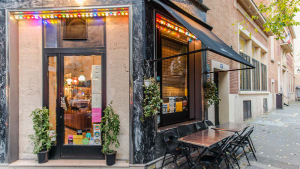 Mg Road In Paris Restaurant Reviews Menu And Prices Thefork