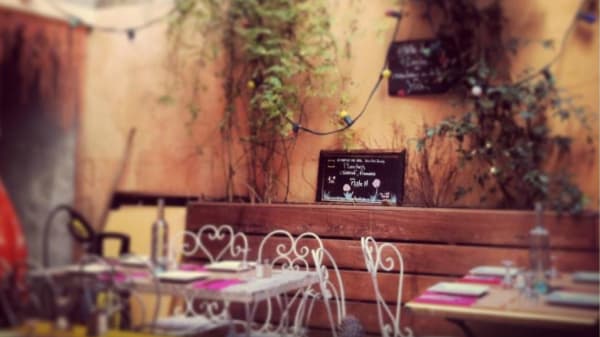 Longchamp Palace In Marseille Restaurant Reviews Menu And Prices Thefork