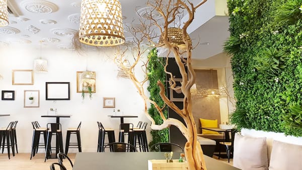 Wok Me Now In Marseille Restaurant Reviews Menu And Prices Thefork