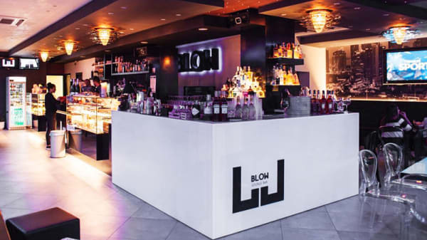 Blow Lounge Bar A Roma Testaccio Menu Prezzi Immagini Recensioni E Indirizzo Del Ristorante