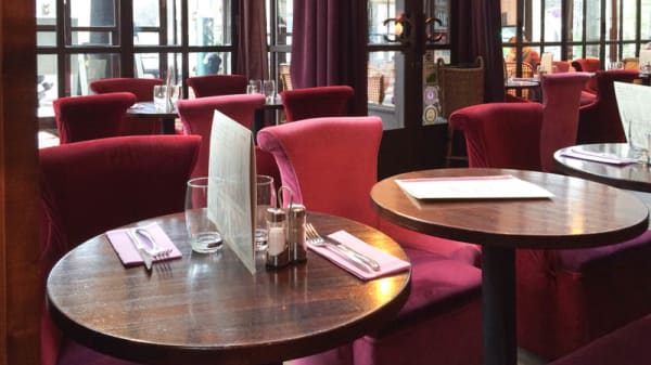 La Place Cafe In Paris Restaurant Reviews Menu And Prices Thefork