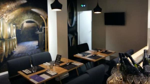 bibovino bar a vin caviste in la roche sur yon restaurant reviews menu and prices thefork