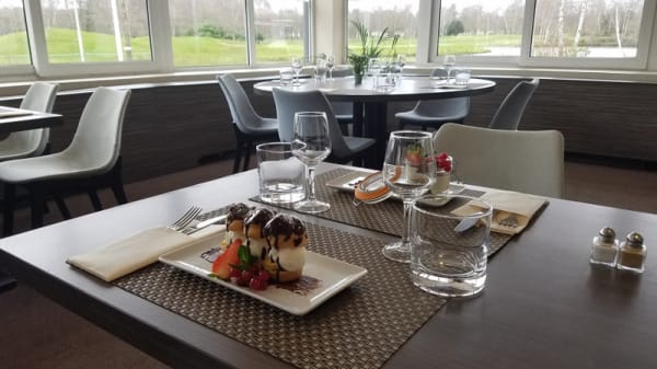 L Etiquette Le Restaurant Du Golf De Limere In Ardon Restaurant Reviews Menu And Prices Thefork