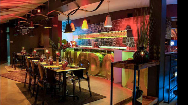 Vista do interior - Feito ao Bife by Absurdo, Setúbal