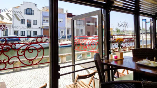 Vista da sala - Pizaria do Nosso Bairro by 4 Nós, Aveiro