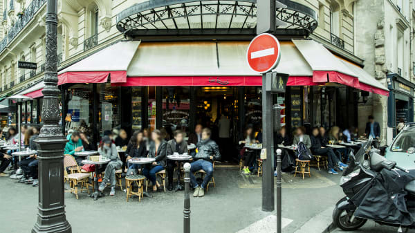 Cafe Charlot In Paris Restaurant Reviews Menu And Prices Thefork