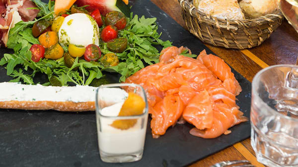 Sportbeach In Marseille Restaurant Reviews Menu And Prices Thefork