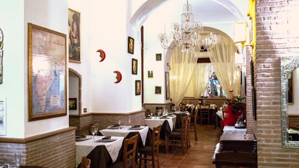 Vista della sala - Gandhi 2, Rome