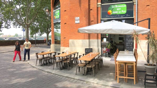 Le Bonheur Est Dans Le Pot In Toulouse Restaurant Reviews Menu And Prices Thefork