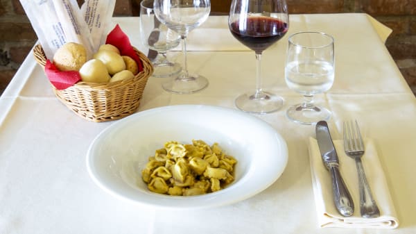 L Osto Del Borgh Vej In Turin Restaurant Reviews Menu And Prices Thefork