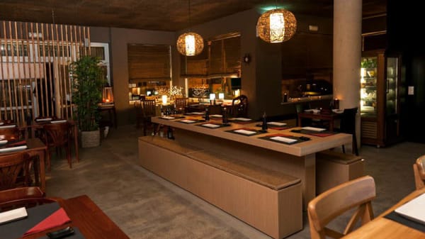 Sala - Sushi Fish, Ferrel