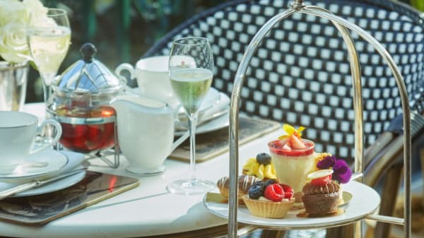 Restaurante Afternoon Tea At The Montague On The Gardens En Londres Menu 22 Opiniones Precios Y Reserva Con Thefork Restaurante Afternoon Tea At The Montague On The Gardens En Londres Menu 22 Opiniones Precios Y Reserva Con Thefork
