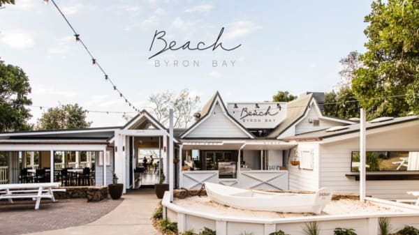 Beach Byron Bay In Byron Bay Nsw Menu Openingsuren Adres Fotos Van Restaurant 