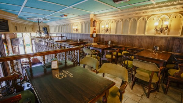 Vista de la sala - Gallagher's Irish Tavern, La Zubia