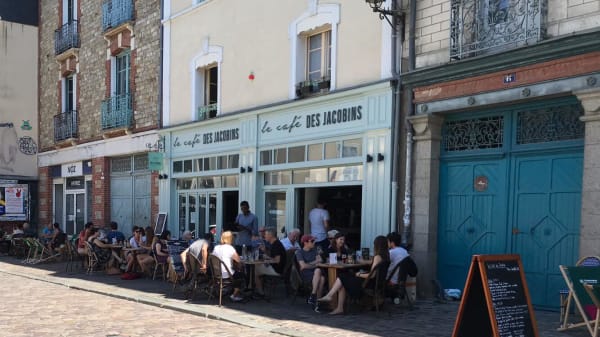 Rue Saint Malo - Le café des JACOBINS, Rennes