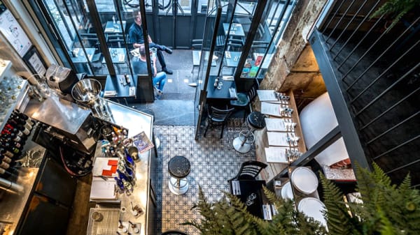 Les Dessous de la Robe in Paris - Restaurant Reviews, Menus, and Prices |  TheFork