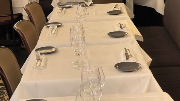 Les Jalles in Paris Bewertungen, Speisekarte und Preise TheFork