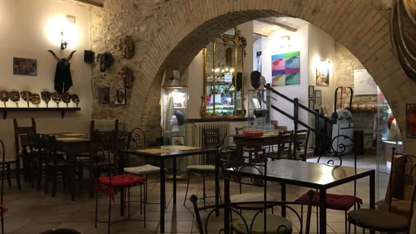 La sala - IL BACCANALE, Assisi
