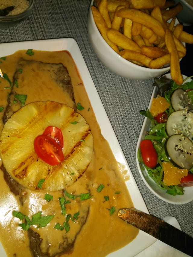 Bife Brasilis - Restaurante BRASILIS