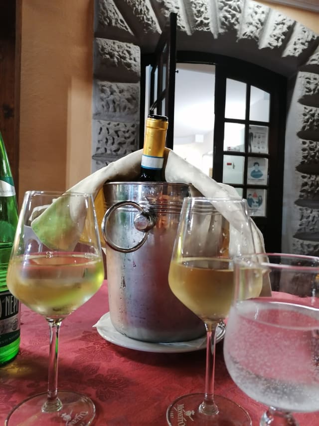 Vino Bianco  - Villa Icidia, Frascati