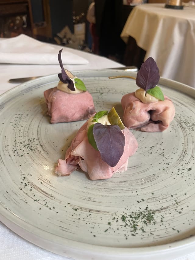 Vitello tonnato - Ristorante Giovanni, Turin