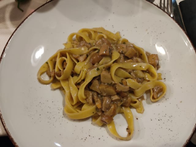 TAGLIATELLE AI FUNGHI PORCINI - Matto Matto, Florence