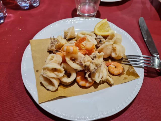 Frittura gambero e calamari   - Castagneto