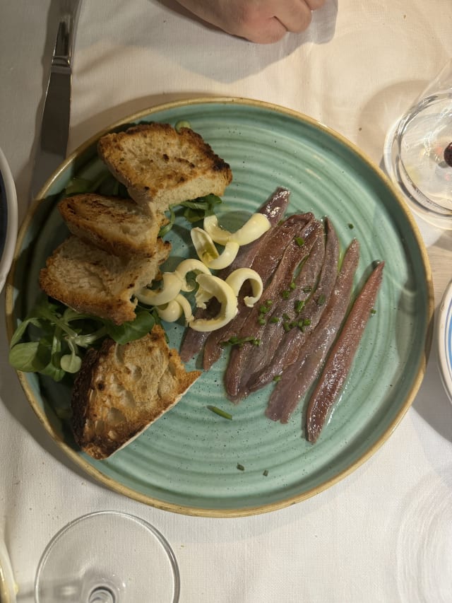 Bread, butter and anchovies from the Cantabrian Sea - Il Mosto Selvatico, Milan