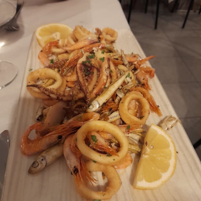 Frittura Misto Pesce - A Paciota Bistrot di Pesce 