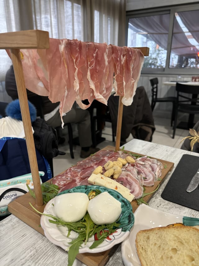 Tagliere Di Salumi x2 - Ristorante La Valle dei Mulini